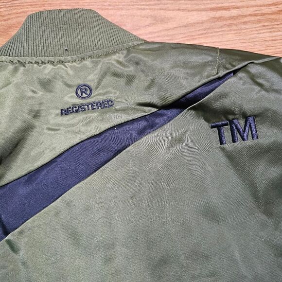 Nike Sportswear Big Swoosh Reversible Bomber Jacket Therma-FIT DD6055-326 - Picture 9 of 16